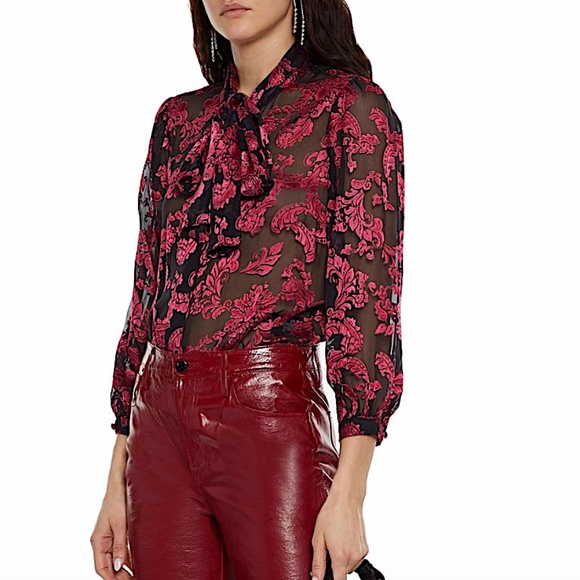 Alice + Olivia Jeannie Bow Silk Burnout Blouse In Black,pink